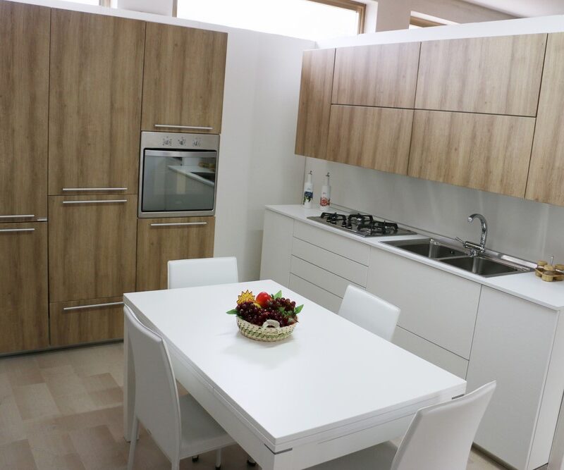 Cucina componibile lineare ROVERE - BIANCO FRASSINATO