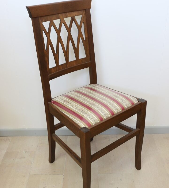 Sedia in stile classico