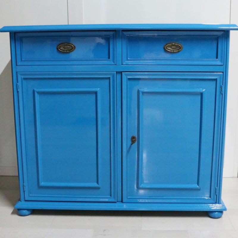 Mobile da ingresso stile classico-contemporaneo