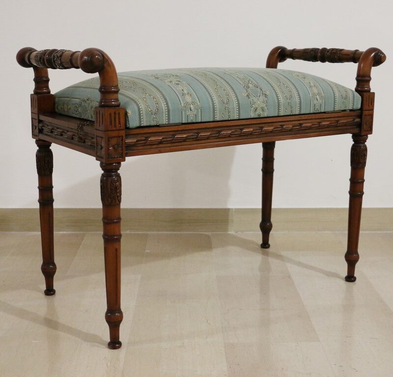 Poltrona stile classico legno Noce scuro