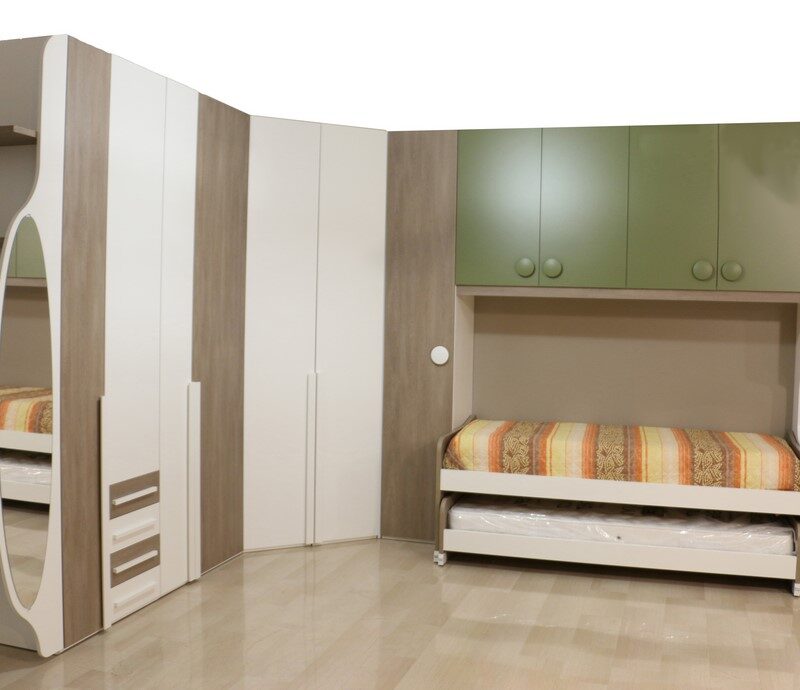 Cameretta con cabina ad angolo e ponte in stile moderno BIANCO FRASSINATO - CANAPA GESSATO - VERDE BOSCO